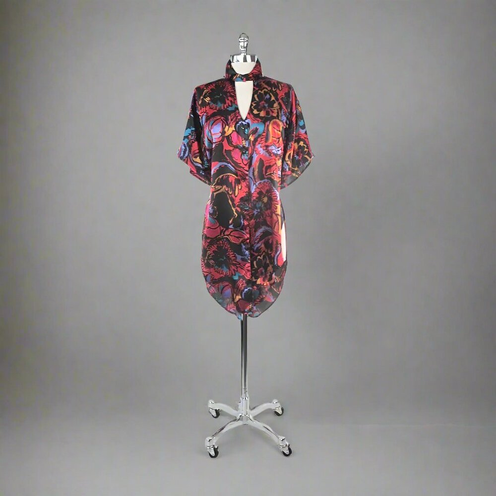 Vintage 80s 90s Oversized Keyhole Long Top M